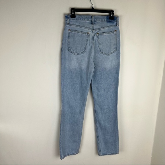 Abercrombie & Fitch Ultra High Rise 90s Straight Jean Distressed Size 28 / 6 - Picture 5 of 6